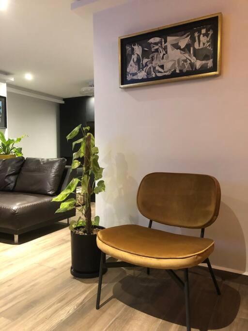 Black Loft. Moderno Y Nuevo, Super Ubicado. Apartment
